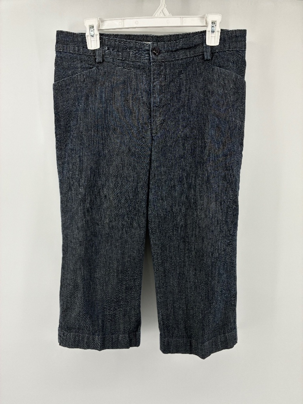 MASSIVE $10 SALE Lee Just Below the Waist Denim Style Cropped Pants